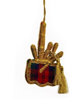 Tartan fabric bagpipes embroidered with gold thread, souvenir or christmas decoration.